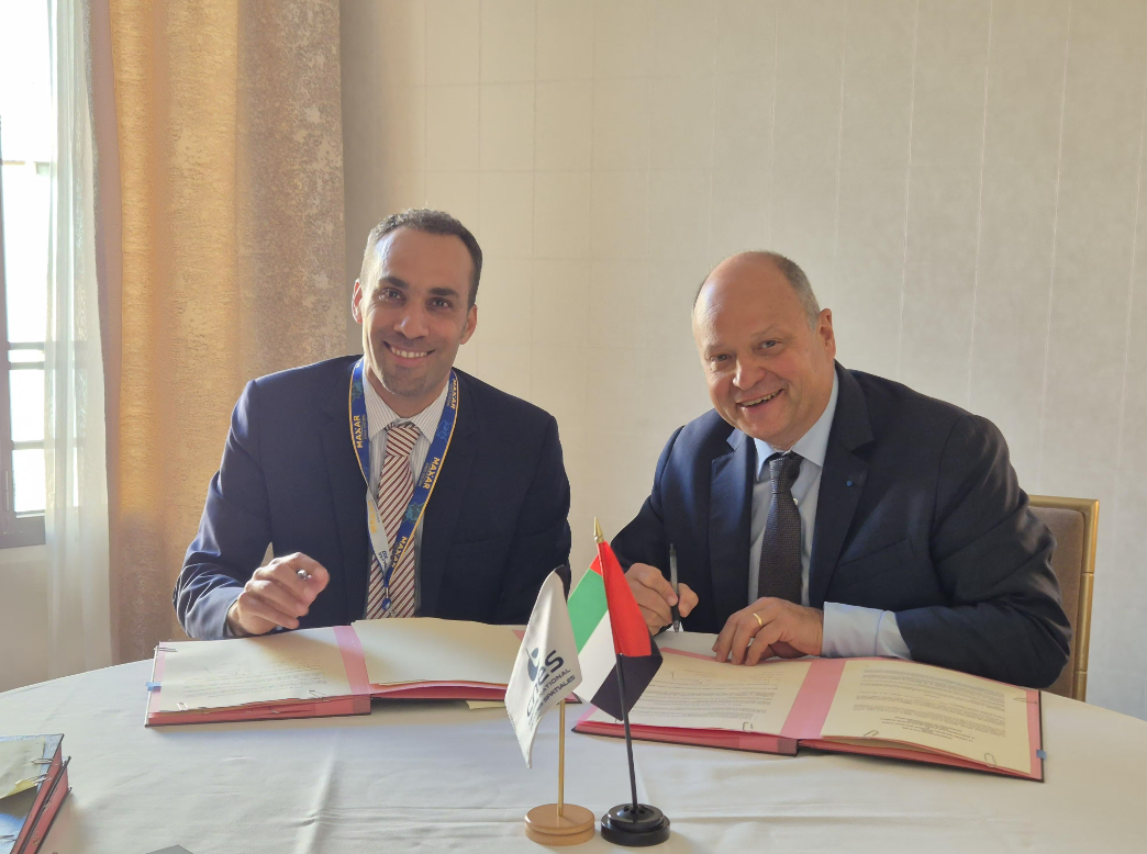 Dubai and French Space Agencies Deepen Collaboration on Rashid Rover 2 Mission - UAE