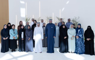 Hamdan bin Mohammed Meets Emirati Students in Kuwait - UAE